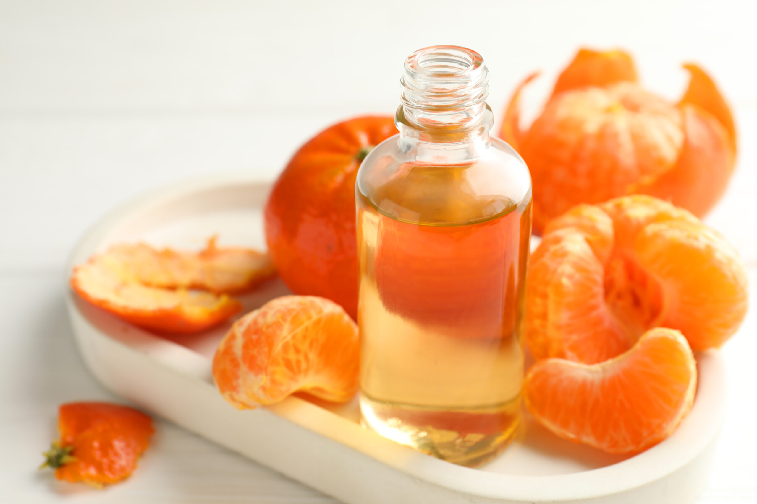 Food Partners is your source for citrus oil from Mandarin, Orange, Lemon and Lime - plus other citrus oils.